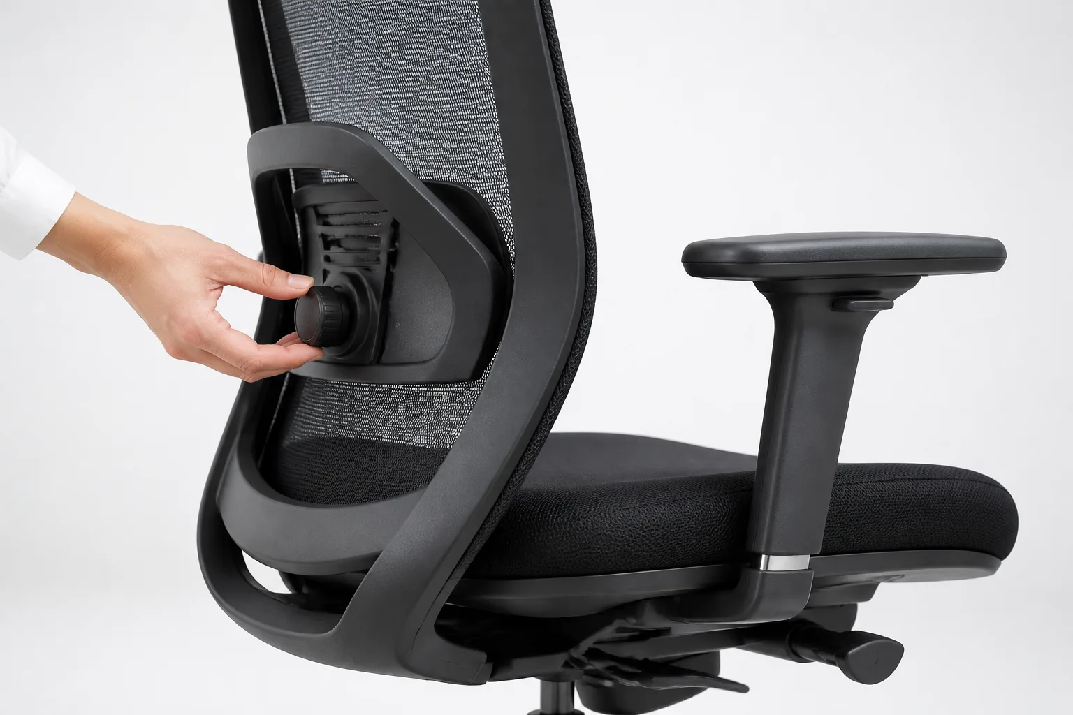 Cách chọn ghế văn phòng công thái học bảo vệ cột sống